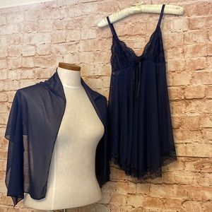 Stunning F’ee et Rit nightie with scarf/bolero